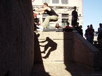 Parkour-MontrealPK-Oct02-2005094.jpg